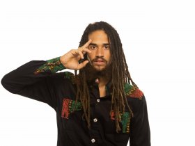 Keznamdi Scores Good Grade From Don Corleon