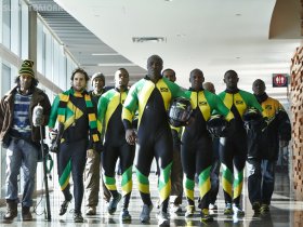 Samsung encourages Jamaican bobsleigh team to 'Keep On Pushing'