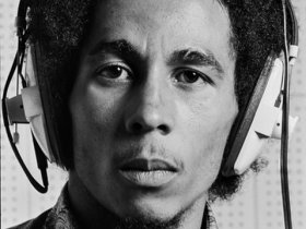 Bob Marley's 'Waiting in Vain'/ 'Buffalo Soldier' EDM Remix